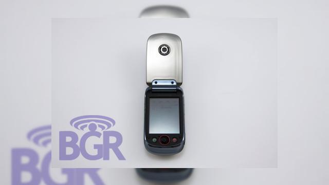 <b>Motorola MING A1800 ni se prezinta in toata splendoarea</b>Boygeniusreport ne prezinta Motorola MING A1800, telefon ce ruleaza Linux si promite sa redea popularitatea seriei Ming a producatorului american, care tocmai a anuntat ca se desparti in 2 companii separate. MING A1800 este un terminal CDMA si quad-band...