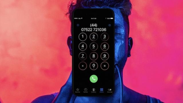 <b>Hackerii şantajează Apple, ameninţând că vor şterge memoria a milioane de iPhone-uri; 200 de milioane de conturi iCloud de asemenea vizate</b>Din nou hackerii le-au pus gând rău celor de la Apple, sau mai bine zis terminalelor iPhone. O grupare numită Turkish Crime Family amenință să șteargă memoria a milioane de iPhone-uri, dar și peste 200 milioane de conturi iCloud. Apple ar fi afirmat că