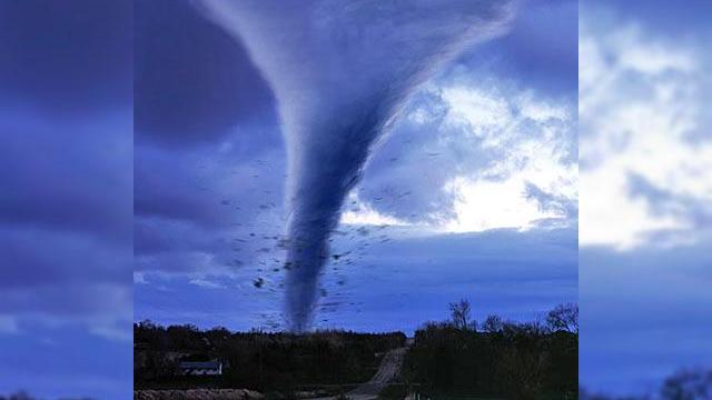 <b>SMS-uri in caz de dezastru/calamitate prin FCC, "ANRCTI-ul americanilor"</b>Utilizatorii de telefoane mobile din SUA vor putea primi mesaje text de urgenta, prin intermediul unui sistem de avertizare nationala aprobat miercuri de catre Federal Communications Commision (FCC), ne informeaza CNN. In cadrul acestui plan, FCC va numi...