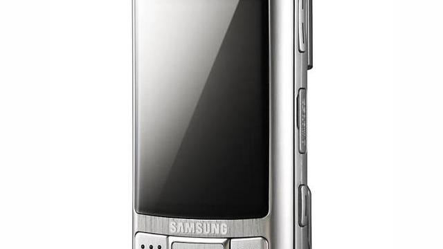 <b>Samsung si CNN, gata de a oferi servicii de "stiri la purtator"</b>Samsung si CNN International au anuntat astazi o intelegere, prin intermediul careia utilizatorii de telefoane Samsung vor beneficia de acces mai usor la serviciile de stiri multimedia ale celor de la CNN. Noul serviciu va fi bazat pe Java si a fost...