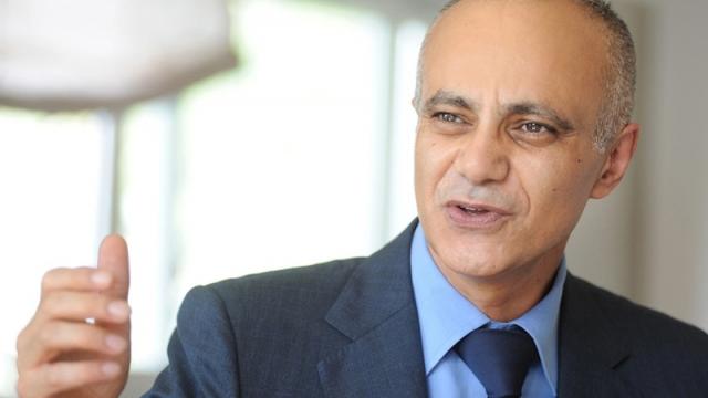 <b>Nokia Mobile Networks sfătuieşte operatorii să se mişte inteligent în perioada următoare, găsind noi zone de profit</b>Ce vine ca un sfat din partea celor de la Nokia Mobile Networks pentru operatorii telecom este acela de a găsi noi zone de profit în perioada următoare. Aflăm că o serie de sugestii și idei au fost propuse de către finlandezi în cadrul unui interviu 