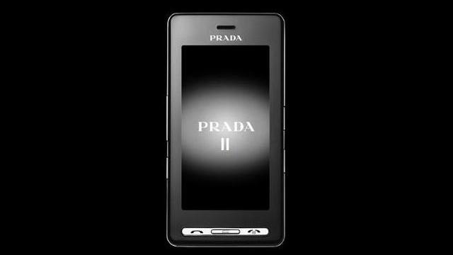 <b>LG Prada 2 se pregateste sa cucereasca fanii lui iPhone</b>Unul dintre cei mai importanti rivali ai lui iPhone a fost si este telefonul LG Prada, considerat de multi adevaratul campion al anului 2007. Acum, de vreme ce Apple se pregateste sa lanseze un nou iPhone, se pare ca si LG va creste miza, facand din nou...