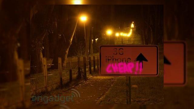 <b>iPhone 3G va fi disponibil la pretul de 199 dolari prin AT&T?</b>Conform revistei Fortune, AT&T va pune in vanzare popularul iPhone 3G la un pret de 199 de dolari, o miscare menita sa atraga publicul catre noua versiune, evitand frustrarile aparute in urma cu un an. Oferta va fi disponibila doar pentru clientii care se...