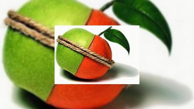 <b>iPhone soseste in Romania prin Orange, oficial!</b>Dupa o asteptare de luni bune, Orange Romania a anuntat in sfarsit ca va aduce celebrul iPhone in tara noastra, dupa ce France Telecom, detinatorul Orange a semnat un contract cu Apple, ne informeaza Hotnews. Acest contract are in vedere comercializarea...