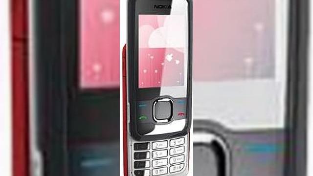 <b>Nokia 7610 Supernova, curand si in Romania?</b>Aruncand o privire pe site-ul oficial Nokia.ro descoperim o surpriza, sub forma accesoriilor compatibile cu telefonul Nokia 7610 Supernova, despre care va informam in urma cu o saptamana. Sa fie acesta un semn ca terminalul urmeaza sa fie lansat foarte...