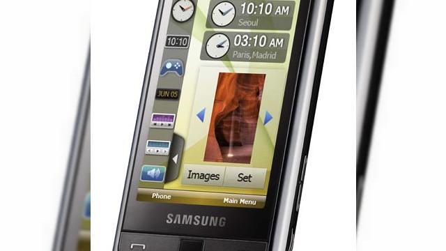 <b>Samsung anunta telefonul Omnia i900</b>Telefonul Samsung Omnia i900 trece de la stadiul de zvon la cel de handset ce urmeaza a fi lansat chiar astazi, cand isi dezvaluie specificatiile tehnice si primele imagini. Acest PocketPC Windows Mobile pare a fi un rival serios pentru iPhone 3G, care...