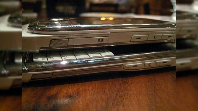 <b>Experienta hands-on cu noile telefoane Nokia E66 si E71</b>Dupa ce ieri va prezentam specificatiile tehnice si potentialul noilor telefoane Nokia E66 si E71, a venit momentul unei experiente mai apropiate. Dati click pe imaginea urmatoare pentru a fi transportati la un clip video de analiza a acestor noi...