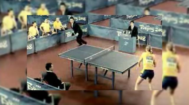 <b>Pilula de fun: Samsung te duce la Olimpiada de la Beijing, editia 2008</b>Iata ce poate face un handset Samsung dotat cu touchscreen, acum in avampremiera Olimpiadei de la Beijing, editia 2008: Daca experienta vizionarii probelor olimpiadei nu era de ajuns, atunci puteti "lua parte" la ea, fie prin transmisiuni live pe...