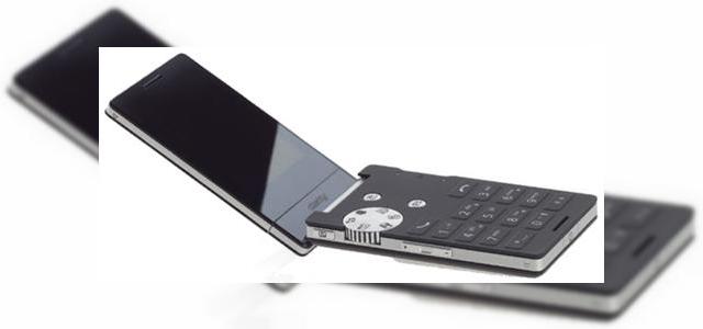 <b>Google Phone devine din nou real</b>Dupa ce Google Phone a fost anuntat neoficial, dezmintit, confirmat, amanat si anulat in favoarea platformei Android, aflam din nou ca acest telefon produs de gigantul motoarelor de cautare va deveni realitate. Designul sau ar putea arata ca in imaginea...