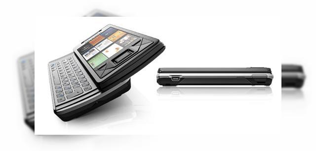 <b>Sony Ericsson XPERIA X1 disponibil pe eBay</b>Ultimele zvonuri dadeau drept sigura lansarea lui Sony Ericsson XPERIA X1 catre finalul lunii octombrie, dar iata ca handsetul a inceput sa isi faca aparitia online, sosind acum si pe eBay. Nu prea are rost sa comentam asupra legimitatii vanzarii acestui...