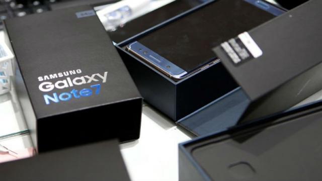 <b>Wall Street Journal afirmă că lansarea lui Samsung Galaxy Note FE va avea loc pe 7 iulie!</b>În ultimele luni au mai apărut pe ici pe colo vești referitoare la ediția recondiționată a lui Galaxy Note 7, model numit Galaxy Note  FE ce ar urma să păstreze fix aceleași dotări hardware și design, dar o baterie ceva mai mică. Din partea WSJ sosesc