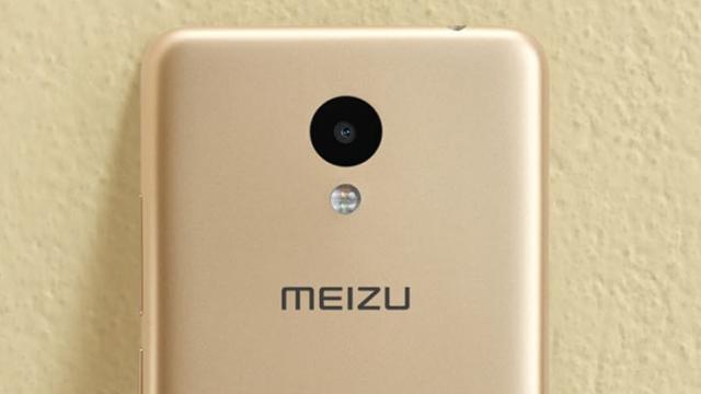 <b>Meizu A5 debutează oficial; telefon cu preț de 105 dolari și baterie de 3060 mAh!</b>Încă un smartphone de buget marca Meizu debutează astăzi, model numit Meizu A5 ce poate fi achiziționat la un preț de numai 105 dolari pe piața chineză. Plătind această sumă veți primi un handset echipat cu display HD de 5 inch, procesor octa-core
