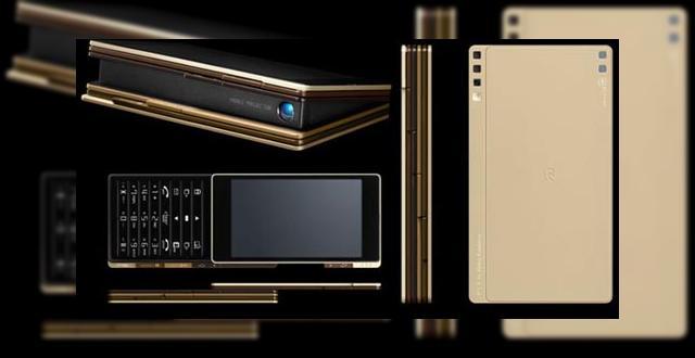<b>Telefonul KDDI Ply soseste cu proiector, joystick si imprimanta</b>Nu va impacientati, avem de-a face doar cu un concept, dar ce ideea geniala aduce acesta pe piata! KDDI prin intermediul designerului Hideo Kanbara a prezentat un super handset care se bazeaza pe stratificare pentru a oferi publicului cele mai performante...