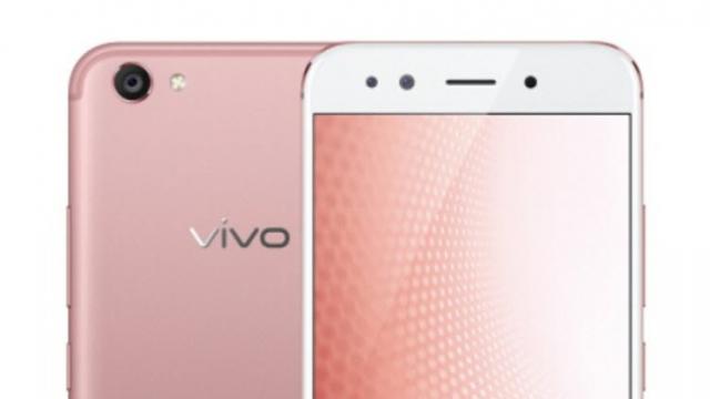 <b>Cu două zile înainte de lansare, phablet-ul Vivo X9s Plus ni se dezvăluie în imagini detaliate!</b>Ne mai despart doar două zile până la debutul lui Vivo X9s Plus, phablet arătos care decide să se afișeze în câteva randări detaliate chiar azi. Ca design nu avem prea multe noutăți în cazul de față, compania chineză optând pentru un look similar
