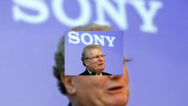 <b>CEO-ul Sony recunoaste problemele lui Sony Ericsson</b>Catalogat de catre CEO-ul companiei Sony drept un "an greu", 2008 nu a fost prea generos cu Sony Ericsson, companie devansata recent de catre LG, producatorul aflat acum pe locul 4 in ierarhia mondiala. Declaratiile CEO-ului au devenit mai dure in cadrul...