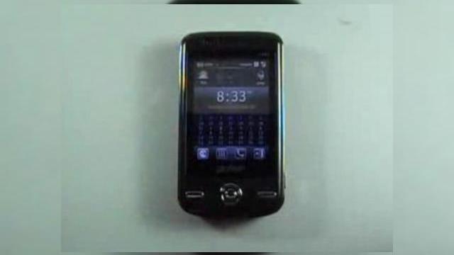 <b>E-Ten Glofiish v900 - o prima analiza video</b>Cei de la Mobility Site au reusit sa puna mana pe un E-Ten Glofiish v900, facand o prima analiza a acestui mult-asteptat smartphone. Clipul video dureaza 15 minute si este disponibil mai jos: Aflam ca acest terminal soseste cu functii TV, acesta fiind si...