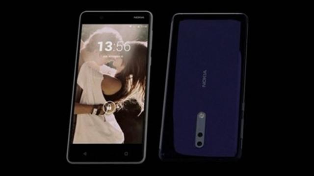 <b>Nokia 8 ar urma să debuteze oficial foarte curând; telefon high-end cu preț de 600 euro</b>Un nou leak ajuns online ne aduce la cunoștiință astăzi faptul că terminalul high-end Nokia 8 ar urma să debuteze foarte curând și asta la un preț de aproximativ 600 euro. Telefonul promite o cameră foto duală și potrivit celor mai noi speculații