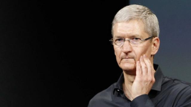 <b>iPhone 8 ar putea fi amânat, conform analiștilor Morgan Stanley; L-am putea vedea doar în 2018</b>Ultimele 2 săptămâni ne-au adus multe informații și știri alarmiste despre dezvoltarea lui iPhone 8 și lucrurile nu par a merge prea bine. Am aflat că terminalul ar putea debuta cu funcții dezactivate și că Apple are probleme cu partenerii hardware..