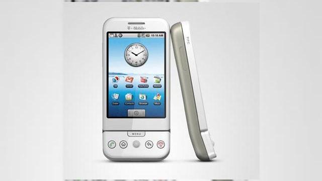 <b>Galerie foto: T-Mobile G1 (HTC Dream) alb</b>Mult-asteptatul smartphone care ruleaza Android, T-Mobile G1 sau HTC Dream a fost lansat ieri cu pompa de catre oficialii HTC, T-Mobile si Google si iata ca handsetul este disponibil acum si intr-o varianta alba aratoasa, nu doar in cea neagra cu care am...