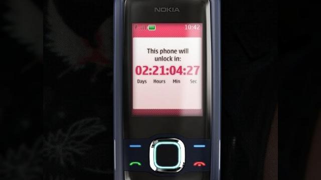 <b>Un nou telefon Nokia prezentat luni?</b>Blogul Nokia anunta ca a primit o invitatie de la compania finlandeza, care organizeaza un eveniment special luni. Invitatia mentioneaza si numele N-Gage, dar este foarte posibil sa asistam la lansarea unui nou telefon mobil... Luni, 13 octombrie va avea...