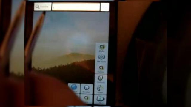 <b>HTC Touch Diamond ruleaza Android 0.8 (Video)</b>Dupa ce va aratam metoda ideala de a rula Android/Linux pe un HTC Touch Diamond si terminalul Kaiser, iata ca am descoperit si o prezentare video a lui Android, functional pe HTC Touch Diamond: Tastatura sa virtuala reprezinta un concept original, dar ea...
