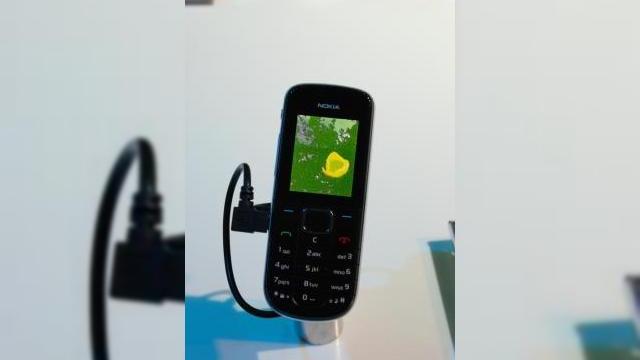 <b>Nokia lanseaza low-end-ul 1006 la CES</b>Nokia a impresionat pe toata lumea la inceputul lunii decembrie, prin intermediul lansarii smartphone-ului cu ecran touch N97, astfel ca la CES 2009, orice alt terminal al companiei a palit in fata acestuia. Finlandezii au lansat ieri la Las Vegas...