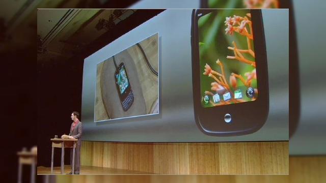 <b>Povestea lansarii lui Palm Pre</b>Probabil cea mai importanta lansare de la CES 2009 este cea a terminalului Palm Pre, un mult-asteptat iPhone Killer dotat cu display touch si tastatura QWERTY, dar si cu noul sistem de operare webOS. Urmarind clipul video de o ora al lansarii acestui...