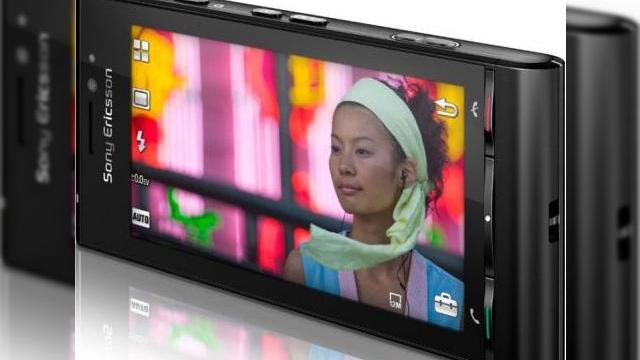 <b>Sony Ericsson anunta telefonul Idou, dotat cu camera de 12 megapixeli</b>Din ciclul telefoanelor care combina functiile seriei Cyber-shot cu cele ale seriei Walkman, Sony Ericsson a anuntat ieri terminalul Idou, dotat cu camera de 12 megapixeli. El va fi prezentat la Mobile World Congress 2009 si vandut sub un nume mai...
