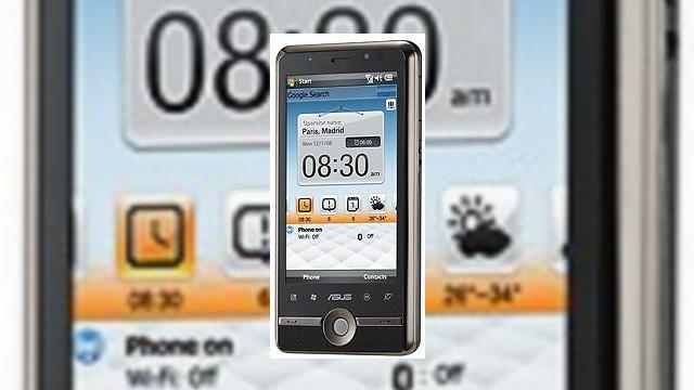 <b>Asus lanseaza smartphone-ul WVGA P835, ultimul terminal al brandului?</b>Desi Mobile World Congress 2009 s-a incheiat saptamana trecuta, Asus mai are anunturi de facut, astfel ca taiwanezii tocmai au prezentat noul terminal P835, dotat cu Windows Mobile 6.1 si display WVGA toucshcreen. In ciuda faptului ca stiam ca Asus nu va...