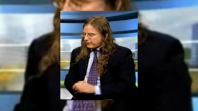 <b>iPhone va "muri" pe 29 iunie</b>Roger McNamee, partener fondator al firmei de investitii Elevation Partners, care a salvat compania Palm, a afirmat recent intr-un interviu cu Bloomberg ca iPhone va "muri" in aceasta vara. Expertul a mentionat faptul ca in data de 29 iunie, 2009 se...