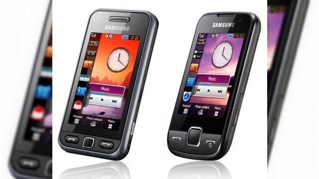 <b>Samsung lanseaza telefoanele S5600 si S5230, cu ecran touch, in Europa</b>Samsung Electronics tocmai a anuntat lansarea unor noi telefoane mobile dotate cu touchscreen, modelele S5600 S5230, disponibile pe piata europeana in curand. Samsung S5600 va sosi pe piata in luna mai, suportand conectivitate HSDPA 7.2 Mbps (900/2100...