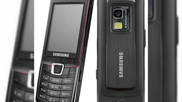 <b>Samsung anunta telefonul slim Lucido</b>Samsung a anuntat vineri un nou telefon candybar, pe numele sau Lucido, un inlocuitor pentru U800, care vine cu multe trasaturi comune cu Tocco Ultra, dar cu un design mai placut. Lucido are un look metalic, acelasi cu al lui U800, iar lista sa de...