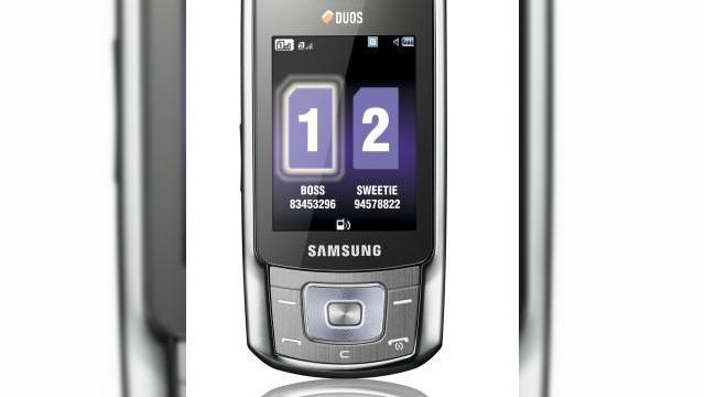 <b>Samsung B5702, telefonul Dual SIM destinat rusilor</b>Samsung tocmai a anuntat un nou telefon Duos, GT-B5702, destinat pietei rusesti, un terminal cu dotari de nivel mediu. Acest slider dual SIM este un handset elegant care va opera oriunde pe glob. Samsung GT-B5702 are o grosime de doar 17.5 mm si vine cu...