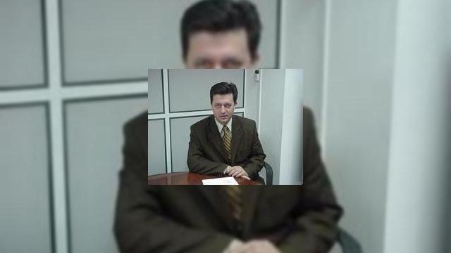 <b>Orange, Vodafone, RCS si Zapp renunta la "o felie" de 3G, pentru un nou rival</b>Arbitrul telecom va propune celor mai importanti operatori de telefonie detinatori de licente 3G de pe piata din Romania sa renunte la o parte din spectrul utilizat, pentru a face loc unei noi companii pe piata. Cel putin asa afirma Catalin Marinescu,...