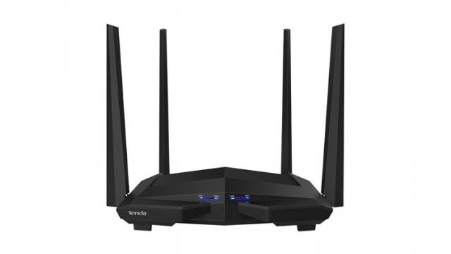<b>TENDA AC10 este un router dual-band cu 4 antene și viteze de până la 1167 Mbps; costă 40.99 dolari pe GearBest</b>În categoria Daily Deals a celor de la GearBest am găsit astăzi și router-ul TENDA AC10 care se vinde la prețul de doar 40.99 dolari odată cu utilizarea codului promoțional TDAC10 în secțiunea de comandă. Acest produs promite viteze