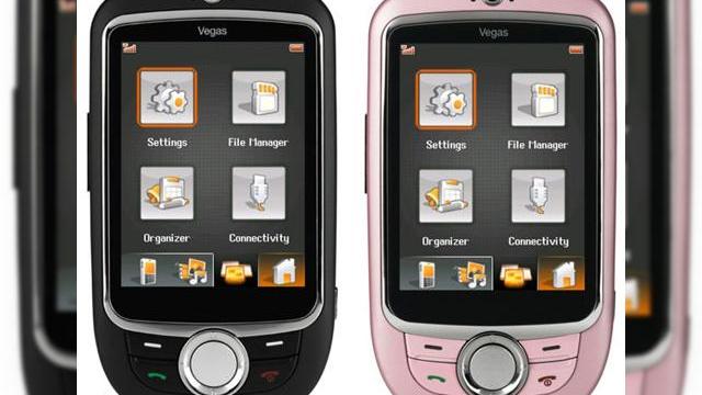 <b>Orange Vegas, varianta roz, scos din cutie si analizat (Video)</b>Dupa ce aflam ca Orange Vegas este cel mai ieftin telefon cu touchscreen creat in ultimii ani, iata ca handsetul a ajuns pe mana lui Matt, de la tracyandmatt.co.uk, acesta facandu-i o scurta analiza terminalului, in clipul urmator: Telefonul este...