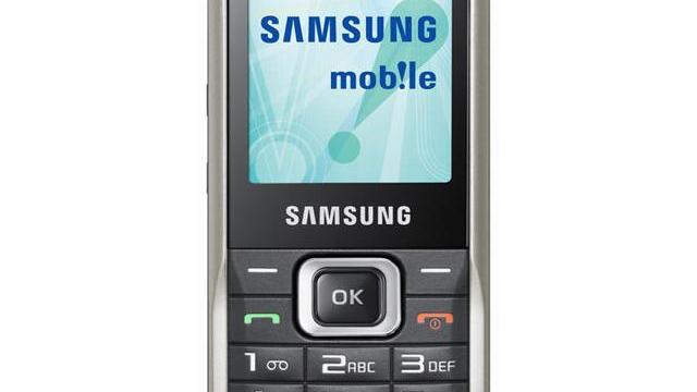 <b>Samsung C3060R, telefonul pentru cei batrani, anuntat oficial</b>Iata inca o nisa acoperita de Samsung, handseturile pentru persoanele in varsta, prin intermediul noului model C3060R, care tocmai a fosta anuntat oficial. Acesta este primul si unicul telefon al celor de la Samsung destinat publicului in varsta si el a...