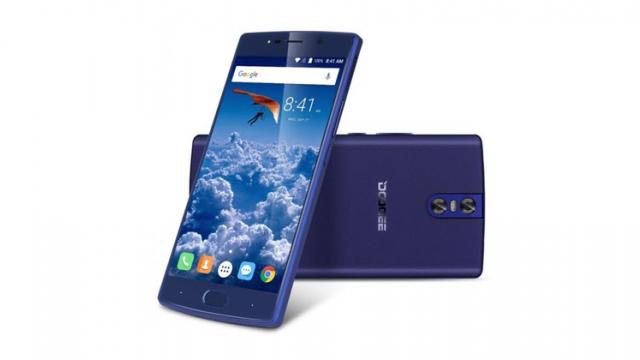 <b>Doogee BL7000 este un smartphone impresionant; aduce baterie de 7060 mAh și costă doar 949 lei pe iHunt.ro</b>În acest moment cei de la iHunt.ro desfășoară o campanie promoțională de Crăciun oferind sugestii de smartphone-uri pentru orice categorie de buget. Dacă încă nu ați aruncat o privire asupra ofertei o puteți face de aici și cine știe