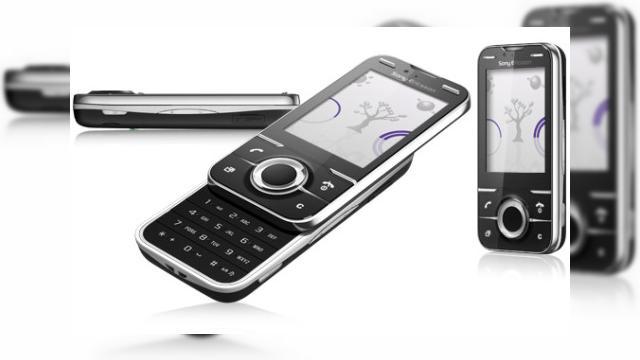 <b>Sony Ericsson Yari, telefonul pentru gameri, in stil Nintendo Wii</b>Daca sunteti in cautarea unei variante mobile a lui Nintendo Wii, ea va sosi de la Sony Ericsson, companie care tocmai a anuntat oficial ieri handsetul Yari, un telefon pentru gameri. Acest model a fost insotit de noile terminale Aino si Satio, care...