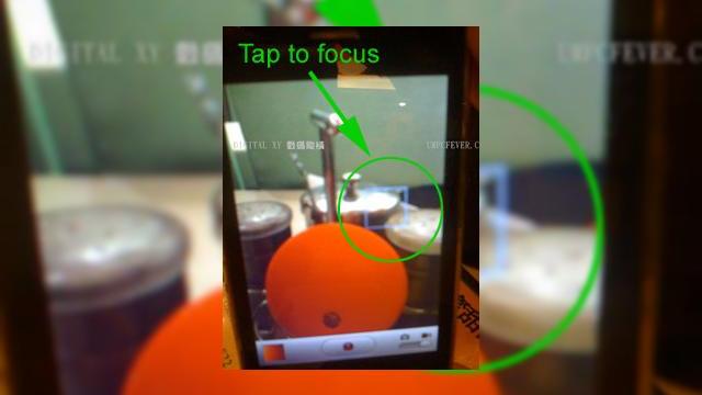 <b>Functia de autofocus de pe noul iPhone, surprinsa in actiune</b>Site-ul chinez UMPCFever a postat imagini care surprind in actiune functia de autofocus din noul iPhone OS 3.0. Specialistii afirma ca noul terminal va imbunatati calitatea fotografiilor facute, in comparatie cu precedentele versiuni. Daca a treia...