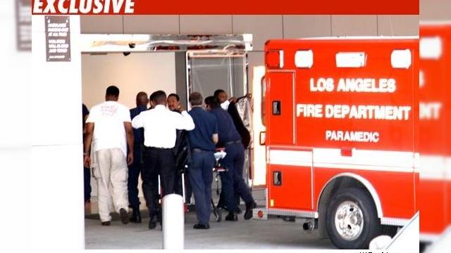 <b>A murit Michael Jackson!</b>Michael Jackson a decedat, s-a nascut o...