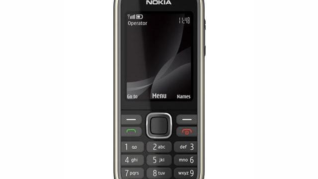 <b>Nokia lanseaza telefonul 3720 classic, cel mai rezistent handset al brandului</b>Nokia a lansat ieri noul telefon 3720 classic, un terminal cu certificare IP-54, ceea ce inseamna ca el este rezistent la contactul cu apa, la socuri si praf. Urmasul terminalelor ultra-rezistente produse de Nokia, noul 3720 classic este acoperit cu...
