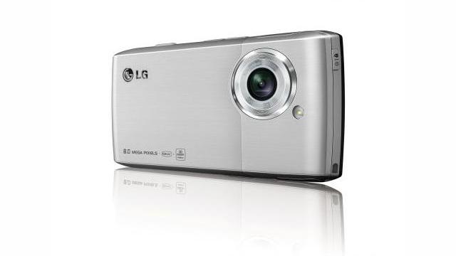 <b>LG Viewty Smart a sosit in Romania; un cameraphone de 8MP impresionant</b>LG Electronics tocmai a anuntat introducerea pe piata din Romania a telefonului Viewty Smart, cunoscut si drept LG-GC900. Acest cameraphone vine cu un modul de 8 megapixeli si functii inteligente de fotografiere. Sensibilitatea ISO a camerei atinge un...