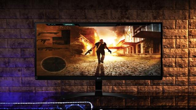 <b>Turul Magazinelor #360: Smarwatch elegant cu termometru, monitor IPS wide, Nokia 6 la preţ bun şi baterie externă la reducere</b>Iată că începutul anului 2018 ne aduce aproape de aniversarea de 1 an de la startul seriei Turul Magazinelor, articole în care vă prezentăm cele mai interesante reduceri întâlnite zilnic în ofertele comercianților de la noi, dar și a celor de