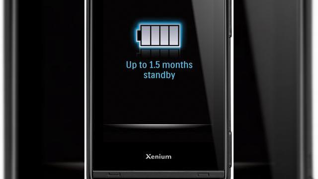 <b>Noi detalii despre telefoanele Philips Xenium X830 si X550</b>Site-ul oficial Philips ofera acum informatii despre noi handseturi ale companiei, modelele Xenium X830 si X550, terminale care vin cu baterii foarte impresionante, dar cu specificatii de nivel mediu. Spre exemplu, Xenium X830 poate opera in standby...