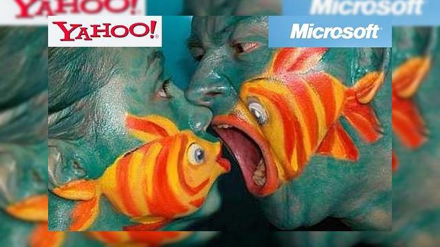 <b>Microsoft si Yahoo au ajuns in sfarsit la o intelegere</b>Dupa indelungi framantari si zvonuri care anuntau ca Yahoo! e aproape de a fi cumparat de catre Microsoft, iata ca marile companii au ajuns la o intelegere, dar una care presupune un parteneriat si nu o tranzactie. Intelegerea celor 2 giganti va dura 10...