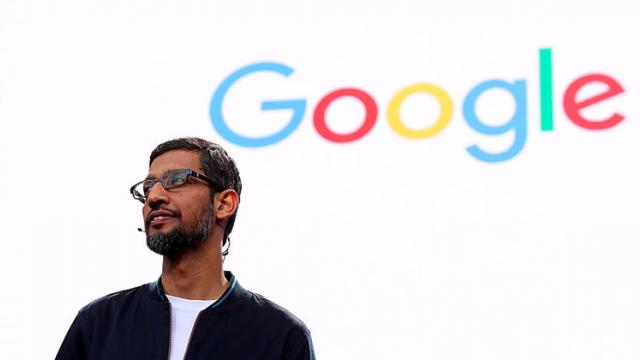 <b>CEO-ul Google, Sundar Pichai compară AI-ul cu invenţia focului sau electricităţii</b>În cadrul unui eveniment susținut recent de către MSNBC, nimeni altul decât CEO-ul Google și anume Sundar Pichai a luat cuvântul pentru a spune câte ceva despre AI și rolul său în evoluție. El îl compară chiar cu invenția focului