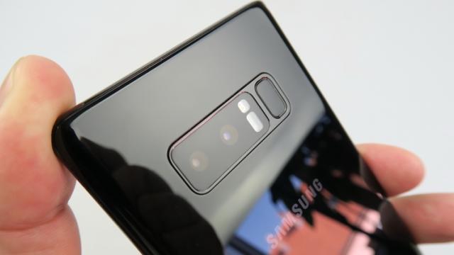<b>Samsung Galaxy Note 8 apare cu Android Oreo la bord în baza de date Wi-Fi Alliance; Posibil ca update-ul să vină luna viitoare</b>Sud-coreenii de la Samsung nu au făcut o treabă bună cu actualizarea la Android Oreo pentru flagship-urile de anul trecut, update-ul fiind așteptat luni bune cu sufletul la gură de către clienți ce au plătit până la 4.000 lei pentru a se bucura