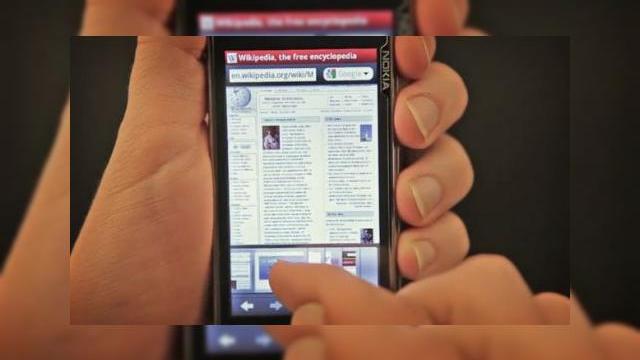 <b>Opera Mobile 10, acum in varianta beta pentru telefoane Symbian</b>Opera tocmai a anuntat lansarea browserului Opera Mobile 10, in varianta beta pentru telefoane Symbian S60. De indata ce veti testa browserul, pe care il puteti descarca de aici, veti observa ca el seamana foarte mult cu varianta sa desktop. &nbsp; &nbsp;...
