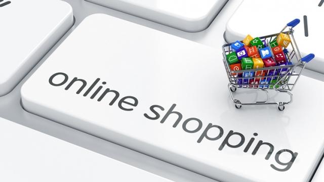 <b>Mişcarea anului 2018 în retail: Altex intră în eMAG Marketplace</b>Cu toate că au trecut aproape 3 luni din 2018 nu am asistat încă la o mișcare majoră în piața de retail. Totuși, descoperim astăzi faptul că începând de la sfârșitul lunii trecute s-a întâmplat ceva deosebit, Altex aplicând la platforma MarketPlace